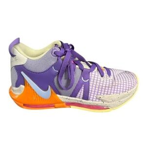 Nike LeBron Witness 7 Youth Basketball Shoes Purple Orange Sz 5.5 Wom DQ8650 101